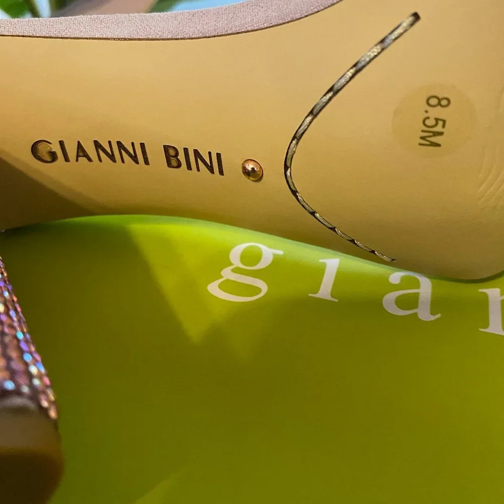 Gianni Bini Ronilynn Bling Jewel Embellished Dress Sandals-Lavender-SZ 8.5M - Picture 9 of 9